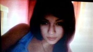 I masturbate with Zulia - porn video