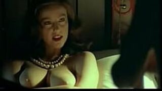 Stefania Sandrelli Shows Her Breasts to Frank Finlay - porn video