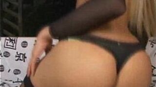 Foxy tranny vixen Dartilly tugging on her stiff dick - porn video