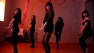 Asian sluts dance - porn video