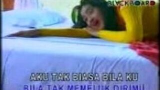 alda rizma aku tak biasa - porn video