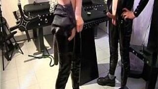 Slutty girl pleasing her master - porn video